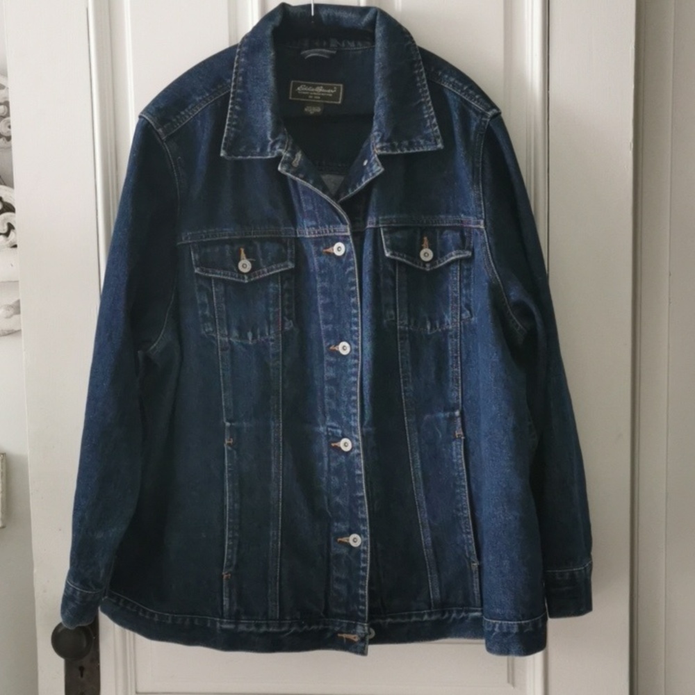 Y2K Womens Eddie Bauer  denim jean jacket with sequined butterfly 🦋 Size 3X